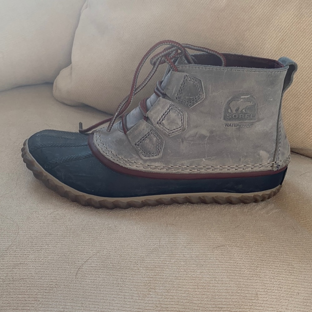 Sorel ankle boots 6.5